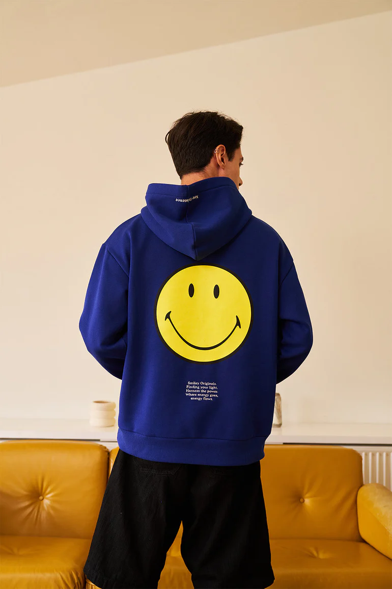 Buy Stylish Men's Hoodies for College, Travel and Daily Wear 
